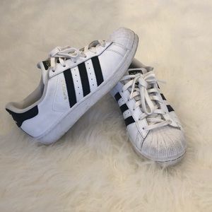 Adidas superstar sneaker